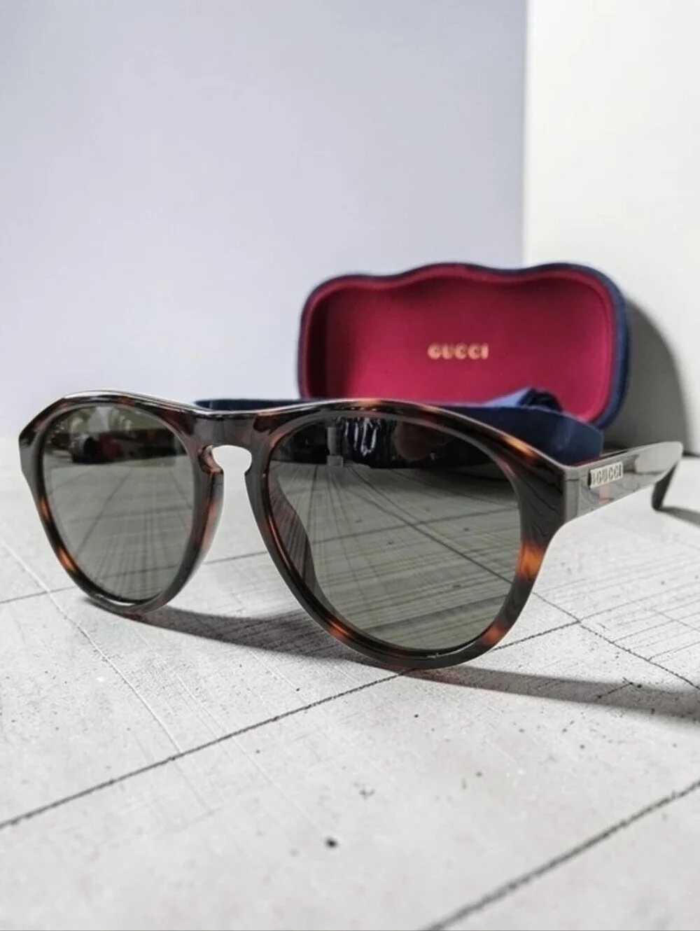 Gucci GG0747s 003 Round Sunglasses In Havana Green and Tortoise Shell NWT